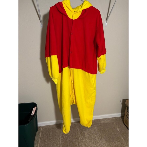 Winnie the Pooh onesie - Picture 1 of 3